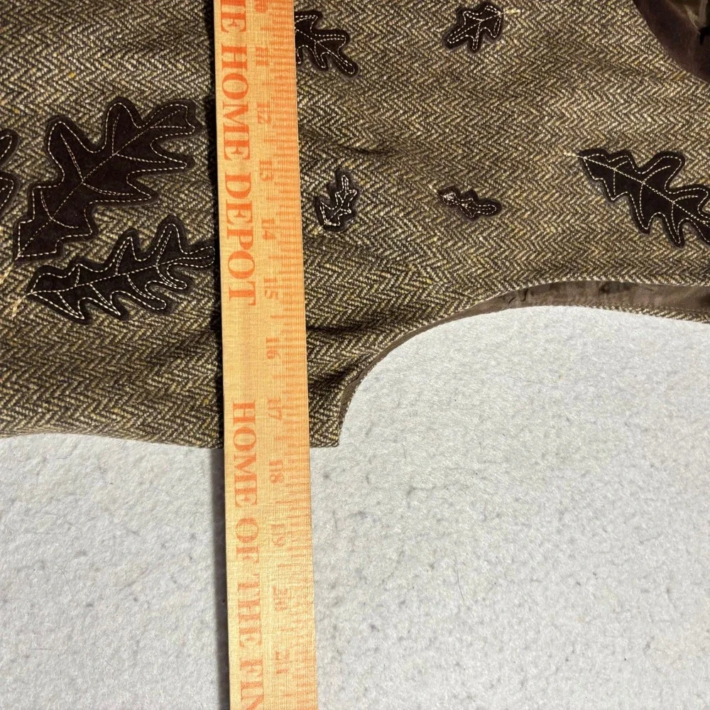 Talbots Womens Vest Tan Brown Herringbone Oak Leaf Applique Button Front Size S‎ - Picture 8 of 10